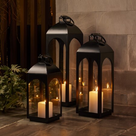 ILLUMINARE (ht) BLACK METAL LANTERN